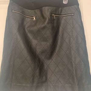 Faux leather Ann Taylor black skirt size 2P